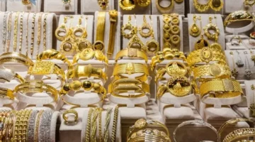 تحرك سعر الذهب.. استقرار في المعاملات العالمية وسط تراجع قوة الدولار الأمريكي